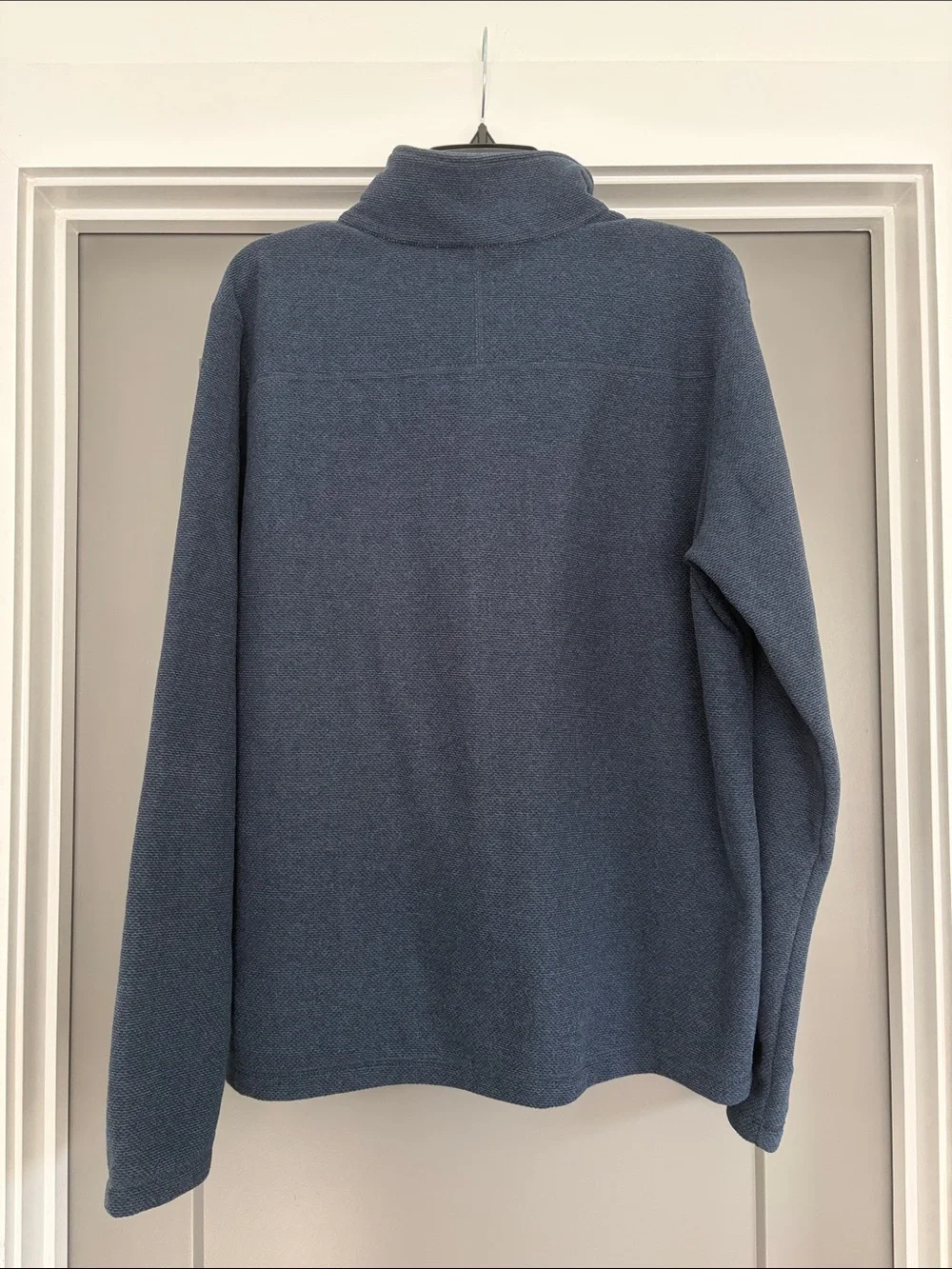 The North Face Men's Zip-Up Fleece Sweater in Navy